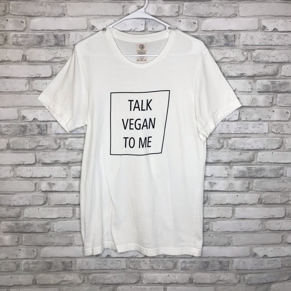 Talk Vegan To Me White T-shirt Unisex Sizing SZ M